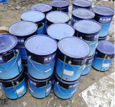 北京宣武上門(mén)收購(gòu)過(guò)期工地剩余涂料與化工產(chǎn)品 資源循環(huán)與環(huán)保共贏